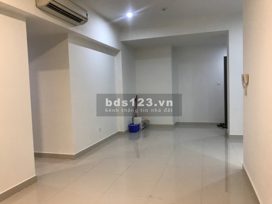 Cho thuê căn hộ 3 phòng ngủ 2 wc nội thất cơ bản giá chỉ 13 triệu tại The Sun Avenue