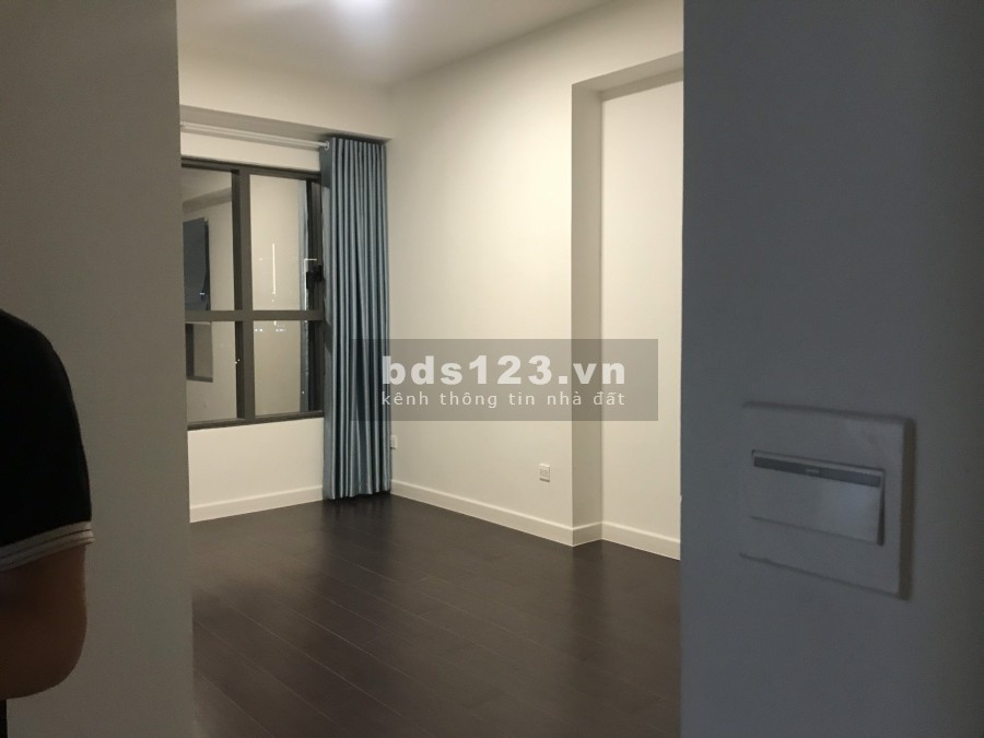 Cho thuê căn hộ 3 phòng ngủ 2 wc nội thất cơ bản giá chỉ 13 triệu tại The Sun Avenue