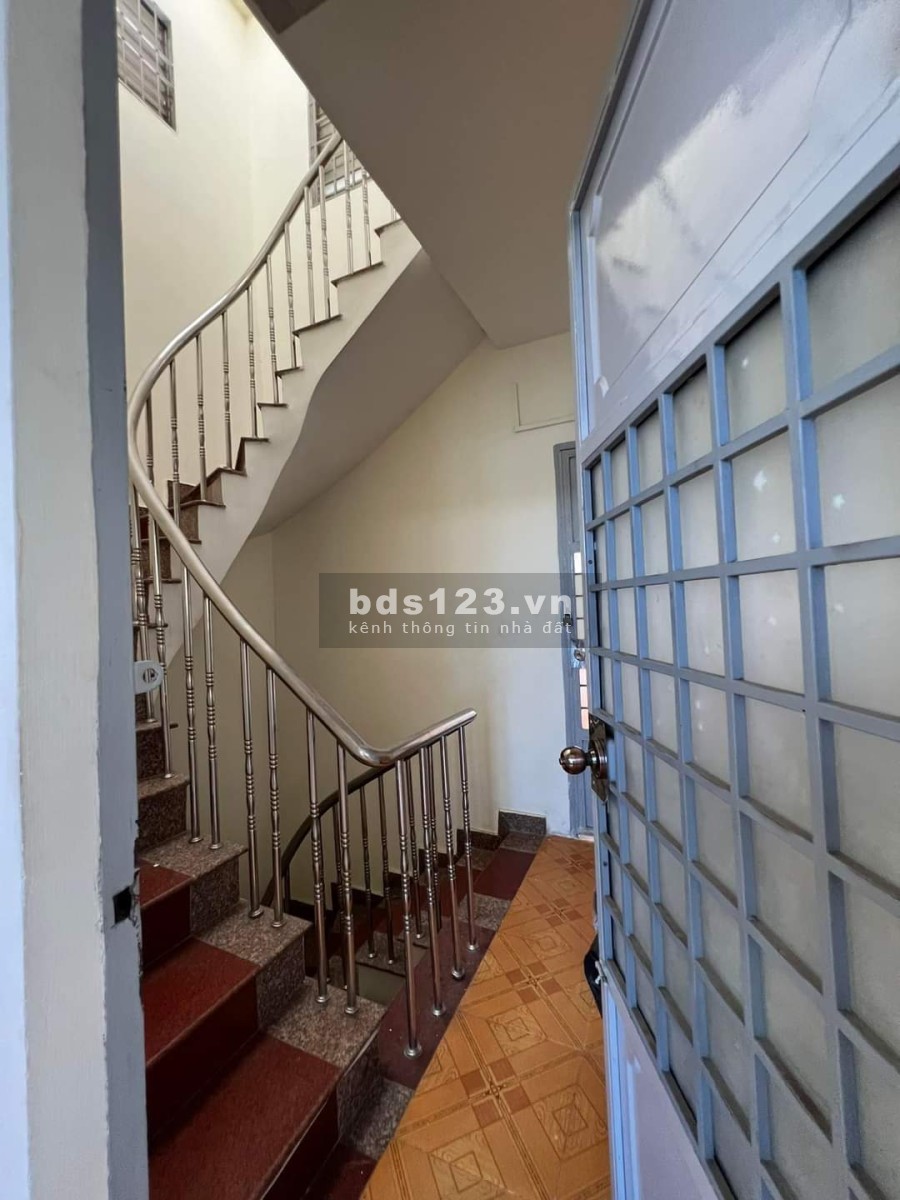 Hẻm xe hơi Bùi Đình Túy diện tích sử dụng 55m2 chủ lâu đời cần bán giá bán chỉ 7.3 tỷ