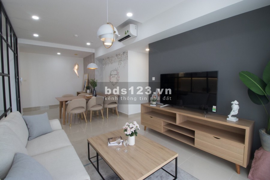 Bán căn 3PN full nội thất The Sun Avenue 109m2 giá chỉ 6,2 tỷ, bao hết
