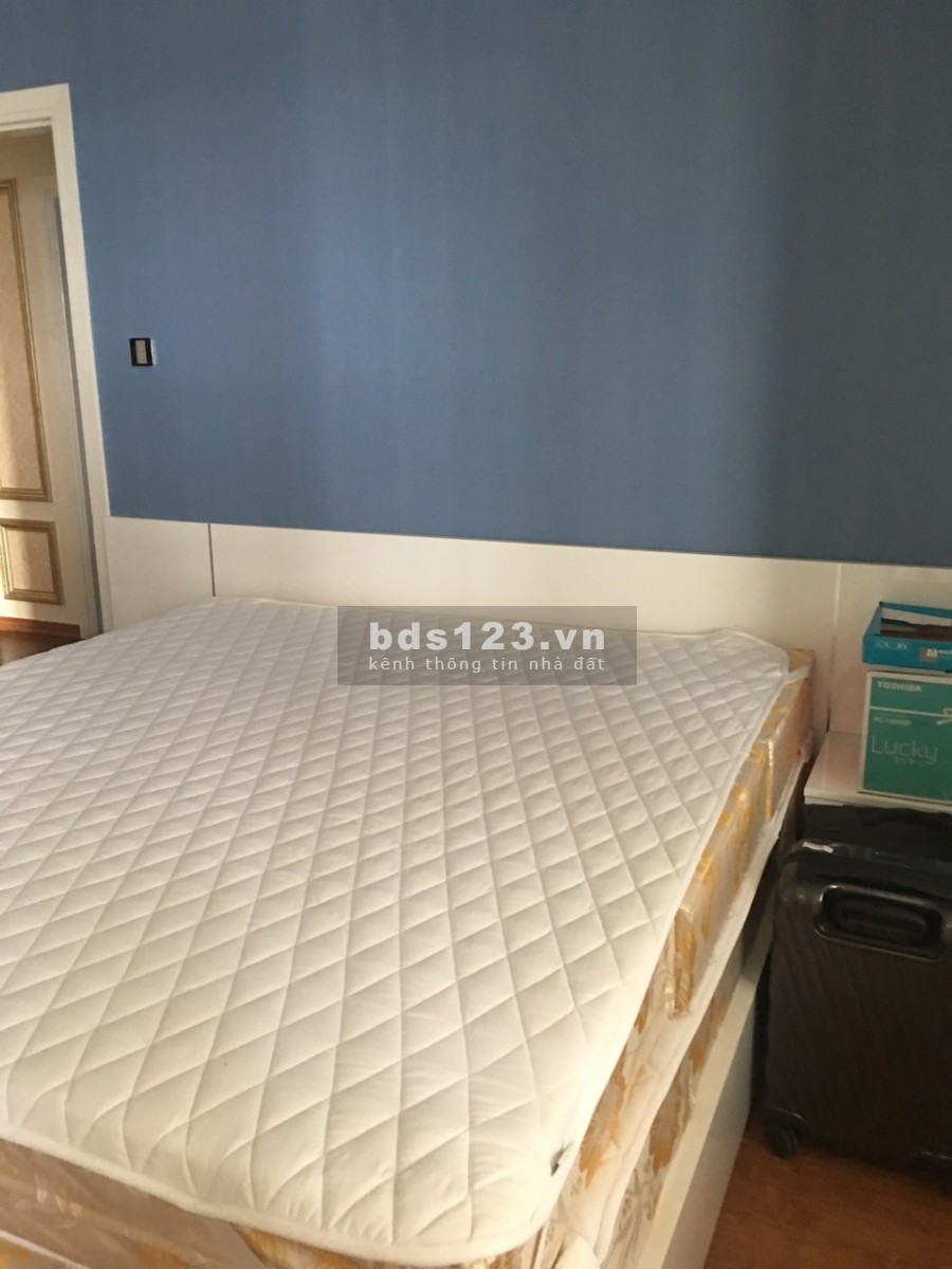 Bán căn hộ 3 pn, dtsd 127m2, tại dự án Diamond Flower Tower 48 Lê Văn Lương