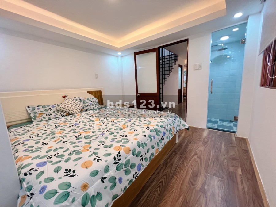 Bán Nhà hai tầng Hai mặt kiệt Lê Đình Lý Hải Châu, Đà Nẵng giá bán 2.72 tỷ, lh 0399291187