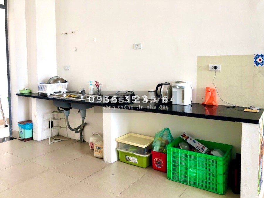 Chính chủ cần bán căn góc 74m2 VOV Mễ Trì nguyên bản không thấm dột, tầng cao thoáng mát 1 TỶ 8