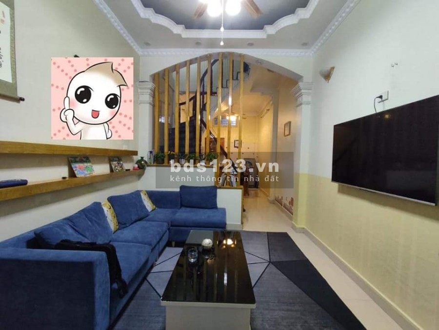 Nhà đẹp vào ở ngay, cách mặt phố 50m dân xây Ngọc Thuỵ Quận Long Biên 0972263245