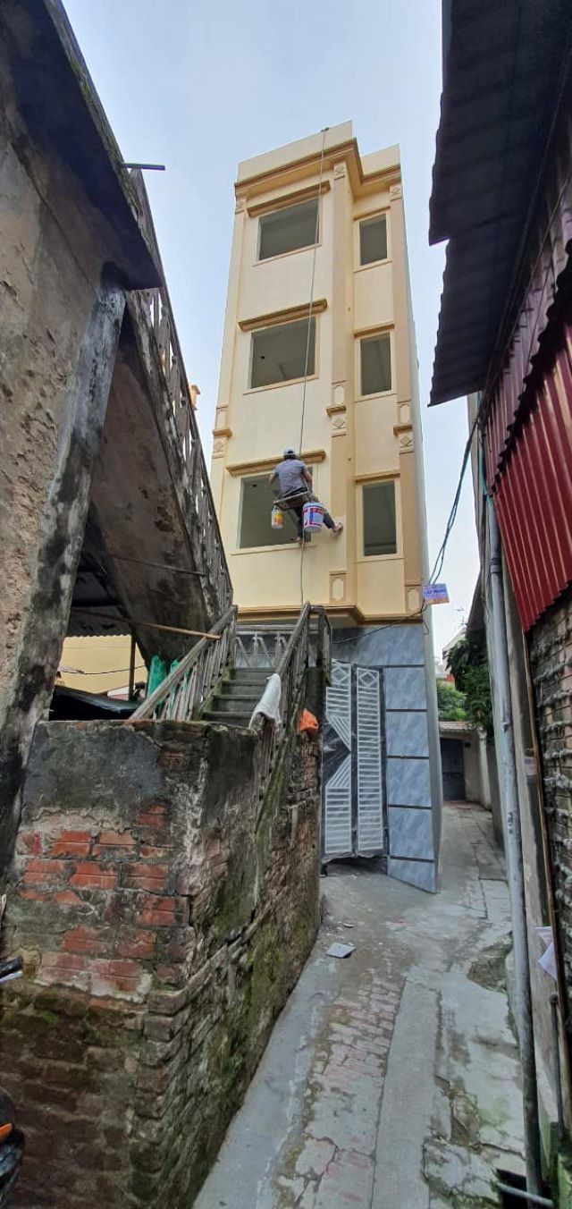 Bán nhà Tam Trinh, giá bán chỉ 2,95 tỷ, lô góc, ba gác đỗ cửa nhà mới, gần phố, vị trí đẹp