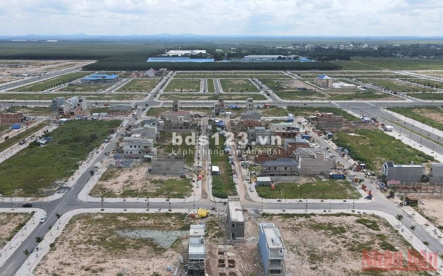 Chính chủ bán nền trung tâm Long Thành sổ riêng làm việc nhanh, chiết khấu cao