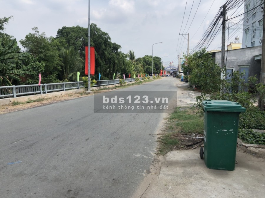 Bán đất kèm kho sát trạm thu phí Lái Thiêu Thuận An Bình Dương!!!