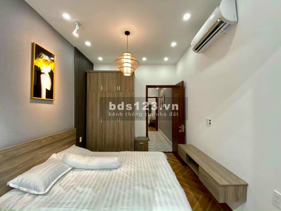 Nhà MT hẻm 6m buôn bán được 680 triệu/sổ riêng kế chợ Bà Điểm (vay được 70%) O789114979