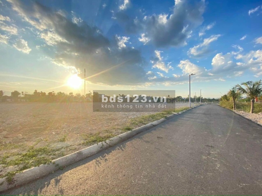 Bán đất ven Đà Lạt full thổ cư mặt tiền đường nhựa trung tâm Đinh Văn, Lâm Hà
