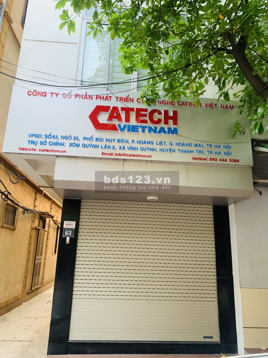 Cho thuê văn phòng tại Bùi Huy Bích Quận Hoàng Mai, đúc kiên cố 4 tầng, tiện ích đủ