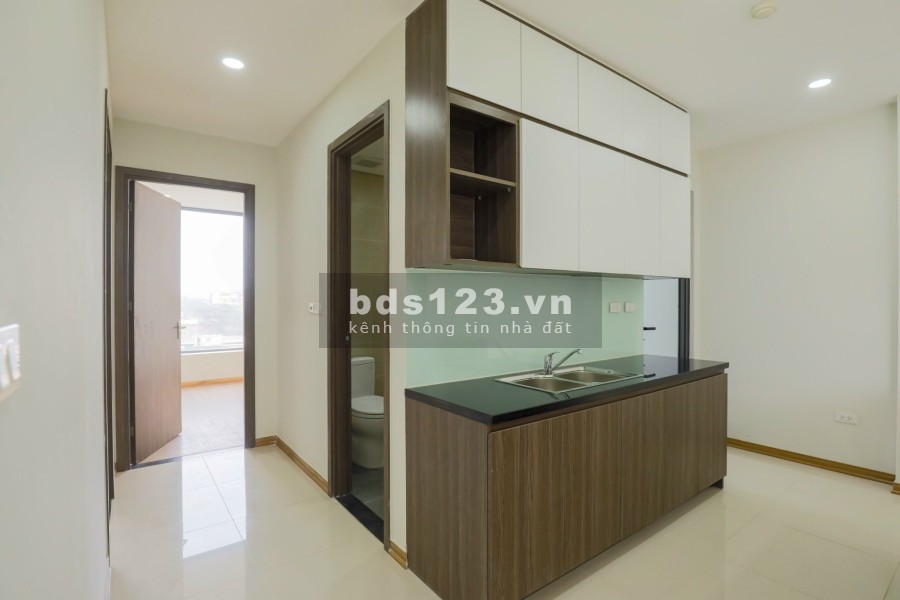 Suất ngoại giao căn 3 pn, số 14 cuối cùng tại toá Fantasy, giá bán nhanh, 3.68 tỷ, thương lượng