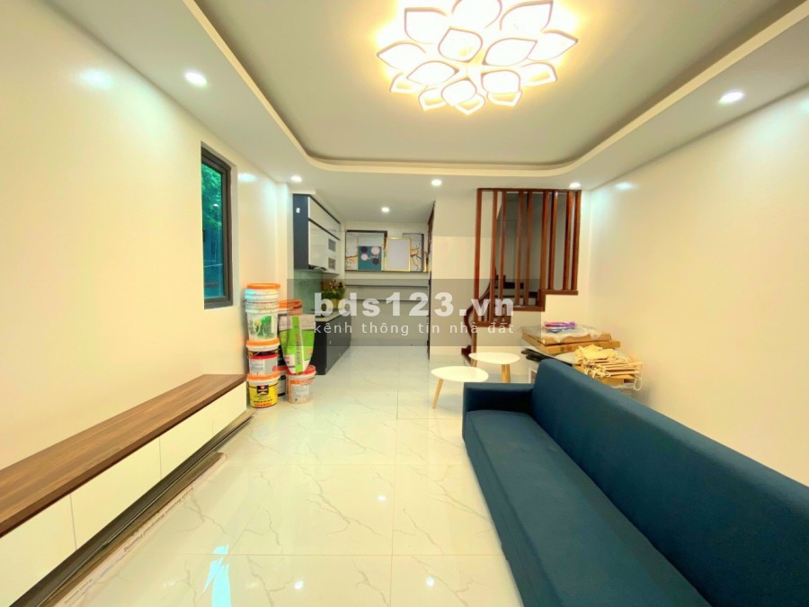 Xuân Đỉnh công viên Hoà Bình, siêu thị, diện tích 35m2, 5 tầng, ô tô đỗ cửa, nhà ngõ to