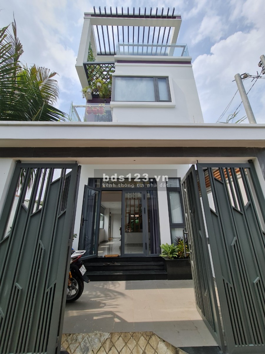 Bán nhà bình nhấm 19 / nhẹ đương ô tô tới nhà bàn giao đủ tiện ích, giá tốt đầu tư sinh lời