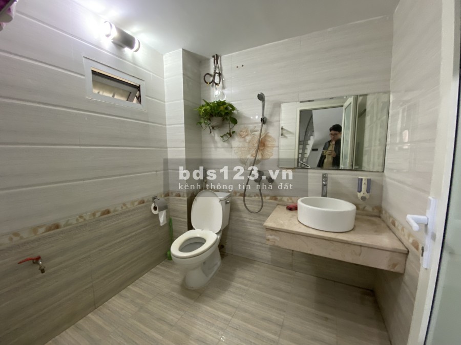 Nhà đẹp Mỹ Đình cần tìm chủ mới 5 tầng Mt 6,98m 4.55 tỷ