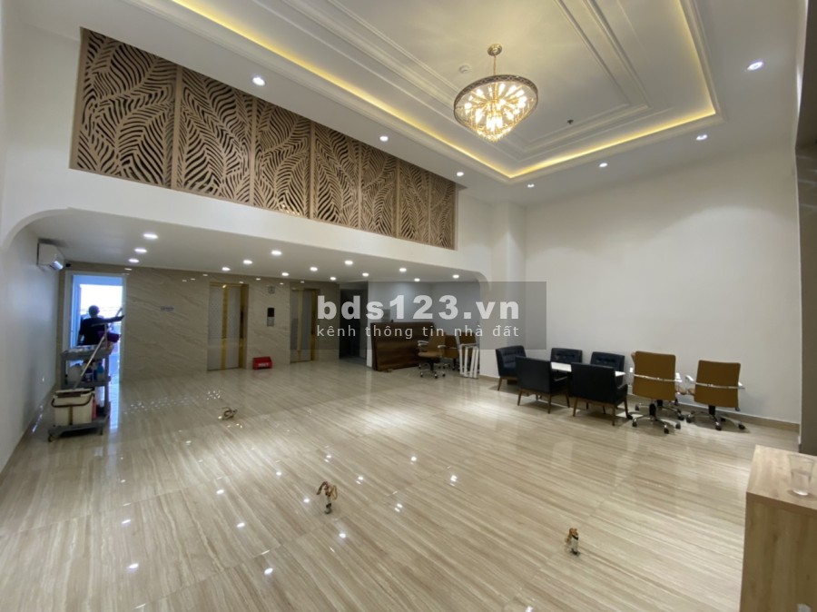 Cho thuê mặt bằng 120m2 gần KXC Tân Thuận 18 triệu/tháng