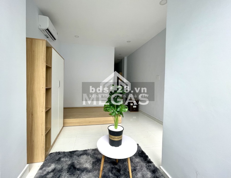 Căn hộ ban công Duplex cửa sổ đủ nội thất Quận 10 ĐH Bách Khoa Hulfit Vạn Hạnh Mall BV 115