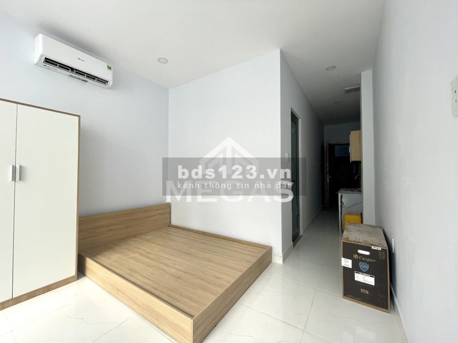 Căn hộ ban công Duplex cửa sổ đủ nội thất Quận 10 ĐH Bách Khoa Hulfit Vạn Hạnh Mall BV 115