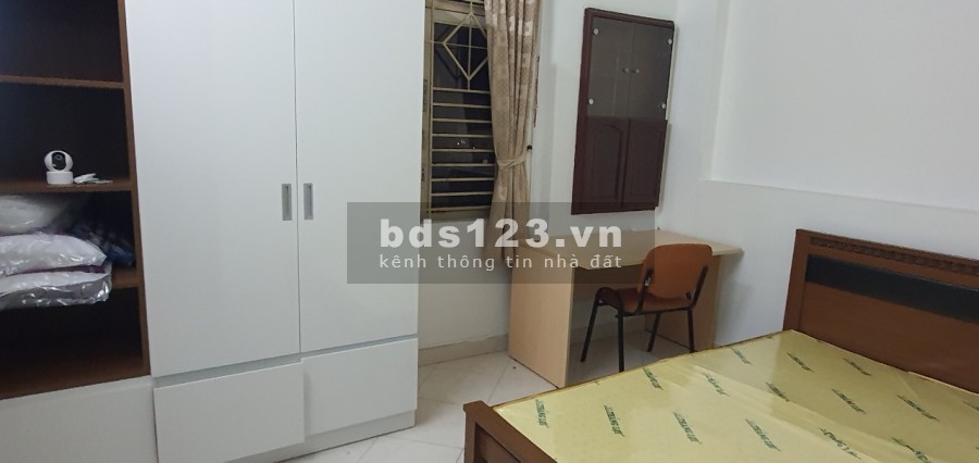 Cho thuê phòng Studio trong tòa nhà 3 lầu liên hệ 0375992841, chủ nhà thân thiện, an ninh