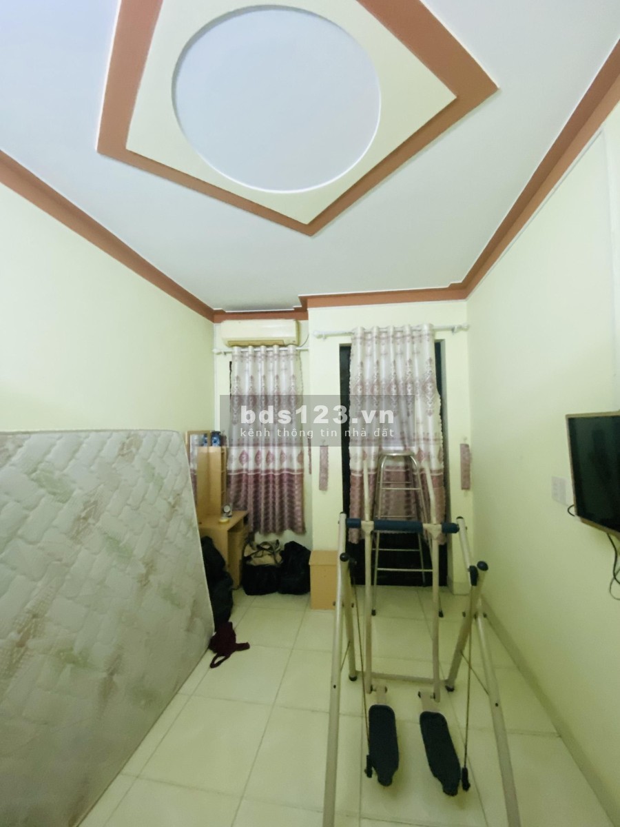 Bán nhà 1 sẹc, Hương lộ 2, Bình Tân, 4 tầng, 4 PN, 4 WC, 27m2, mới đẹp vào ở ngay, chỉ 2.3 tỷ