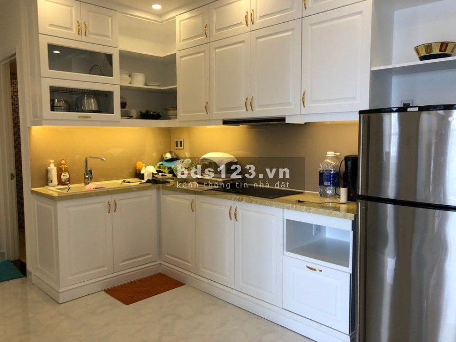 Cho thuê căn hộ 2Pn chung cư FLorita quận 7, giá thuê 14 triệu, full, LH: 0878162162