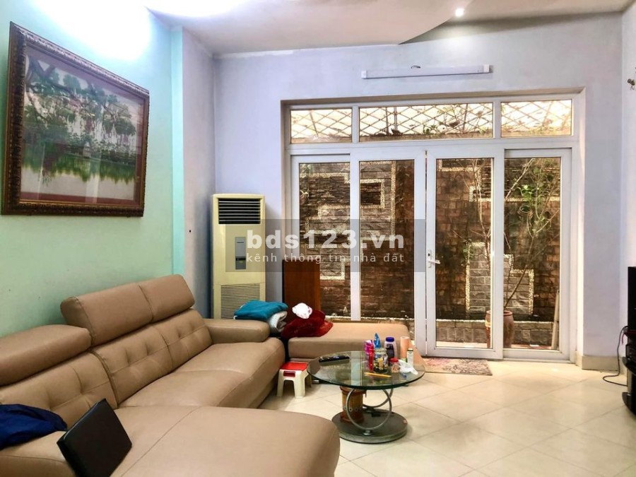 Biệt thự đơn lập chính chủ vỉa hè rộng 2 làn đường ô tô tránh, khu dân cư Vip, giá tốt