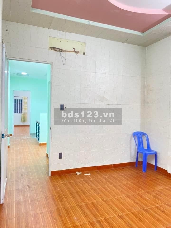 Nhà hẻm xe hơi hiếm P.11 một xẹt Hồng Lạc, diện tích sử dụng 65m2, giá bán 6 tỷ
