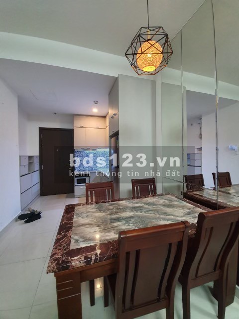 Nhà đẹp cần bán 2PN, 2WC, 70m2, Cc Golden Mansion view Hồ bơi cực thoáng, chỉ 3.88 tỷ nhận nhà ngay