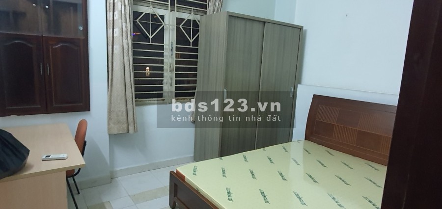 Cho thuê phòng Studio trong tòa nhà 3 lầu liên hệ 0375992841, chủ nhà thân thiện, an ninh