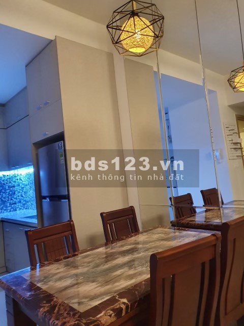 Nhà đẹp cần bán 2PN, 2WC, 70m2, Cc Golden Mansion view Hồ bơi cực thoáng, chỉ 3.88 tỷ nhận nhà ngay