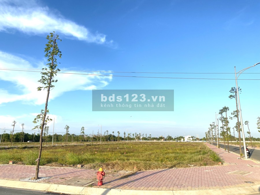 Đất nền đầu tư vùng ven Long An chỉ 13 trệu/nền sổ hồng riêng, vị trí đắc địa, dễ tìm kiếm