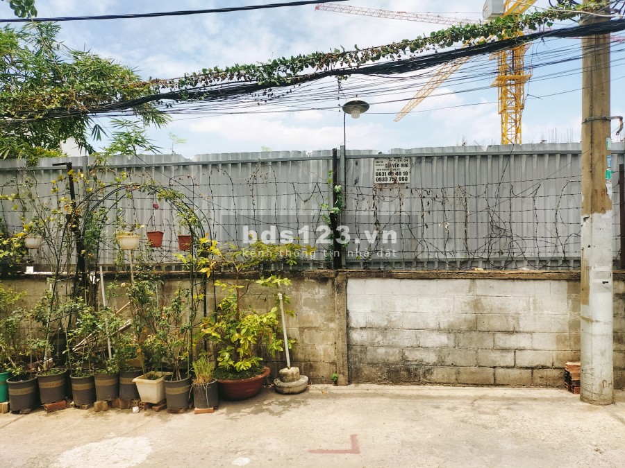 Chính chủ cần bán nhanh nhà khu vực hiếm Quận 10 vị trí đắc địa giá tốt đầu tư sinh lời cao