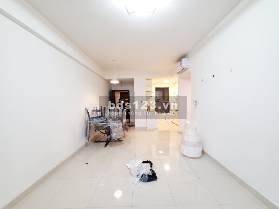 Cho thuê căn hộ 2 pn 2 wc giá cực nét chỉ 12 triệu tại chung cư The Sun Avenue