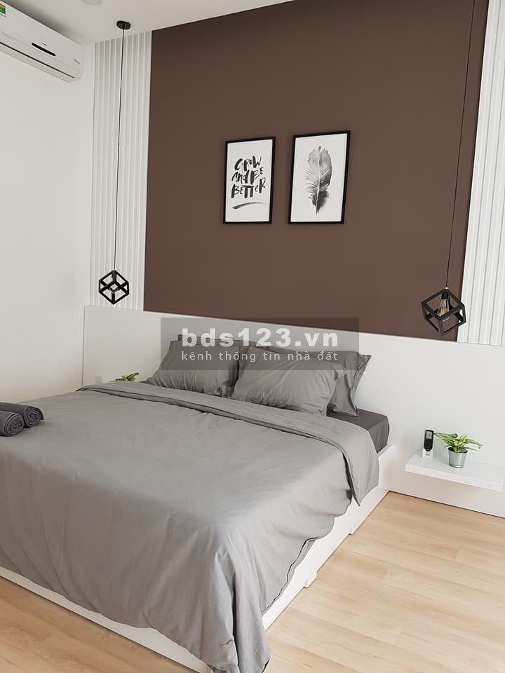 Cần bán gấp nhà nguyên căn mặt tiền đường Nguyễn Thị Thập gần chợ Tân Mỹ