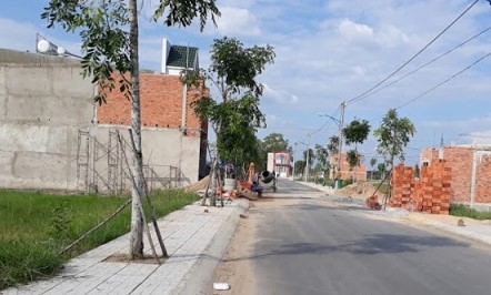 Kẹt tiền bán gấp lô đất diện tích sử dụng 5*30, full thổ cư, sổ hồng riêng giá tốt đầu tư