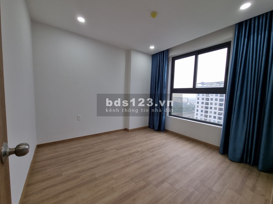 Cho thuê Bcon Miền Đông căn 1 pn, dt 42m2, giá chỉ 4.5 triệu/tháng, đặt cọc 1 tháng, lh 0903379605