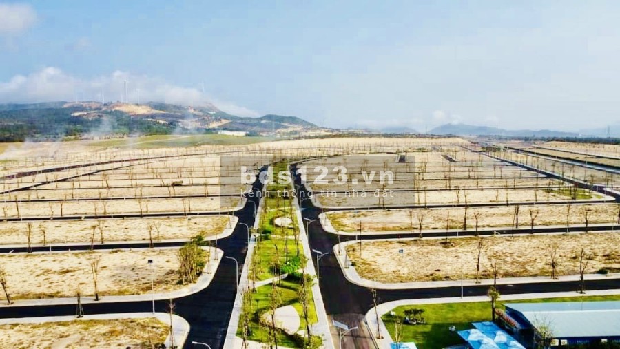 Chính chủ cần bán - Đất Biển Quy Nhơn giá bán chỉ 33 triệu/m2 sổ đỏ từng nền, giá tốt