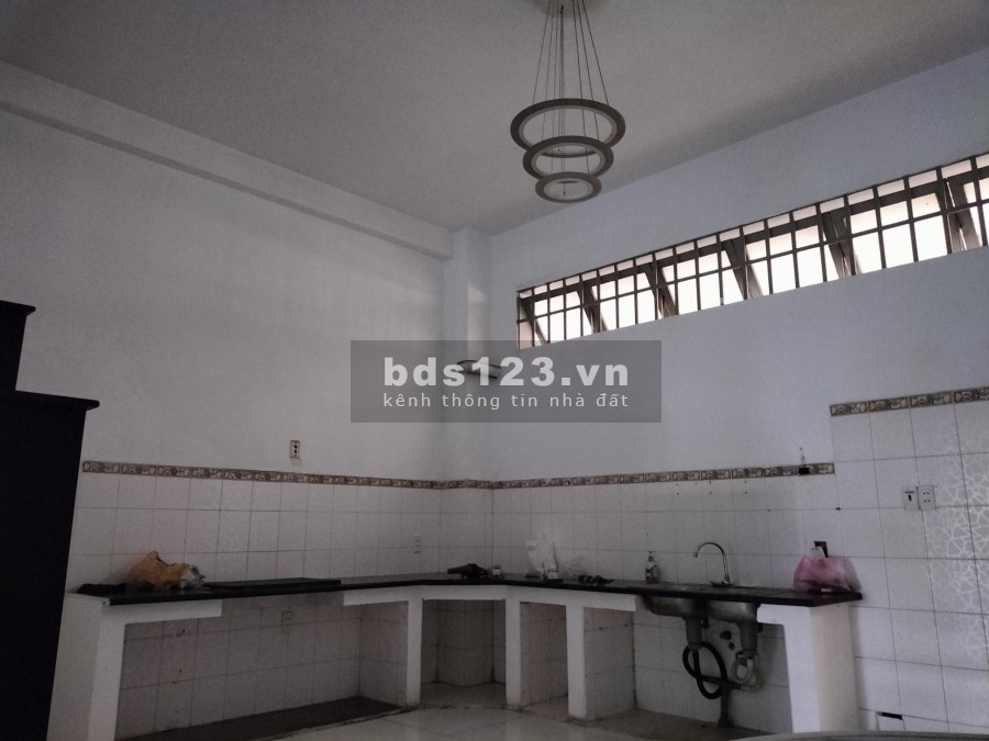 Cần cho thuê nhà nguyên căn kinh doanh spa, văn phòng,.. liên hệ 0962787423 giá 27 triệu/tháng