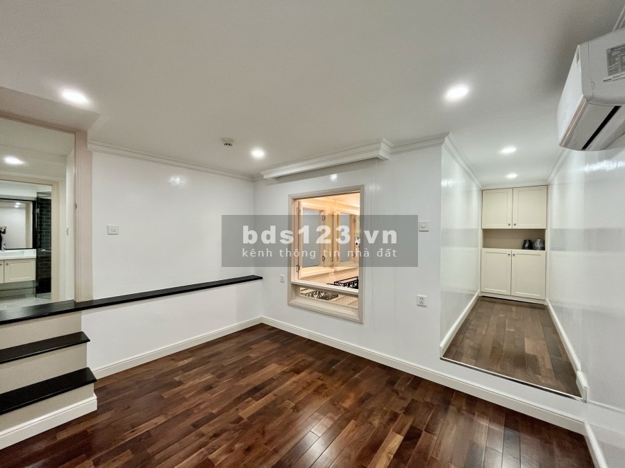 Cần bán căn hộ Duplex thông tầng 5 phòng ngủ cao cấp đã có sổ hồng, pháp lý chuẩn