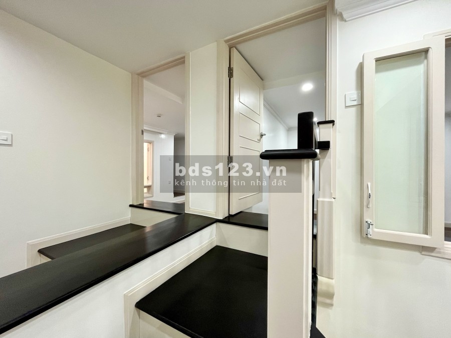 Cần bán căn hộ Duplex thông tầng 5 phòng ngủ cao cấp đã có sổ hồng, pháp lý chuẩn