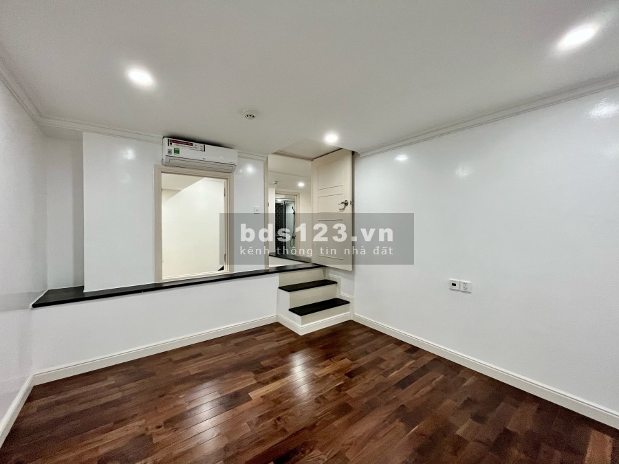 Cần bán căn hộ Duplex thông tầng 5 phòng ngủ cao cấp đã có sổ hồng, pháp lý chuẩn