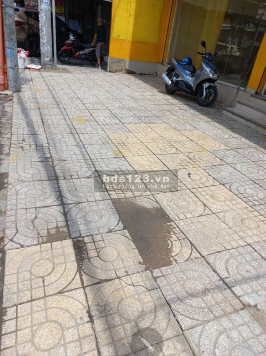 Cho thuê nhà diện tích 10x23 mặt tiền đường lớn Quận 7 giá cho thuê 32 triệu/tháng