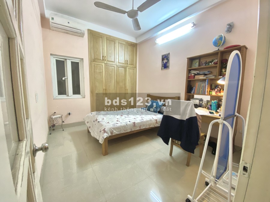 Nhà ngõ thông kinh doanh ôtô vào nhà cần bán tại Vũ Trọng Phụng giá bán 7,8 tỷ