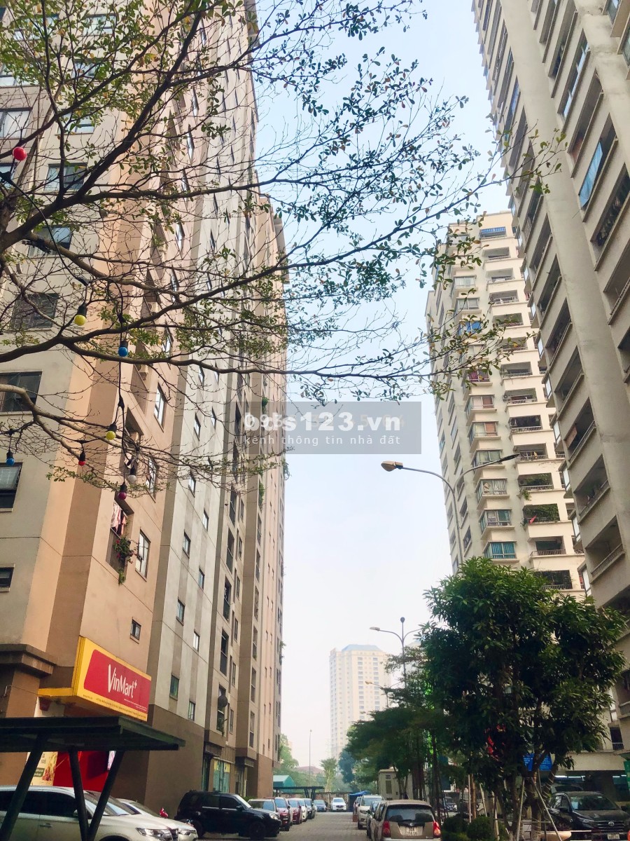 Cần bán Căn hộ 81m2 toà D chung cư VOV Mễ Trì Plaza đã làm nội thất siêu đẹp, sổ đỏ chính chủ