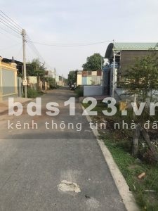 Kẹt tiền bán 2 lô đất 225m2 giá chỉ 900 triệu tại Tân Định - Bến Cát.