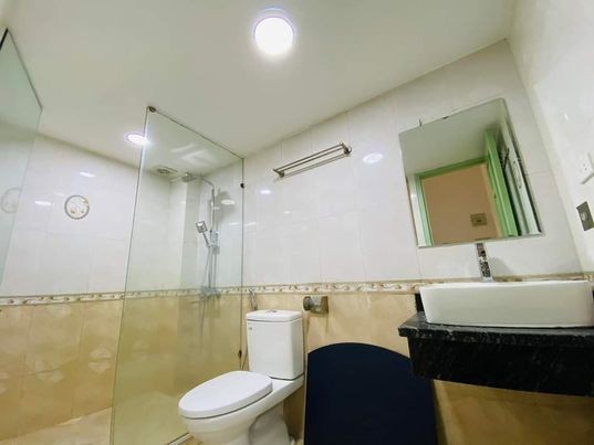 Bán nhà Quan Nhân, Thanh Xuân dt 45m2x5T, giá 5.56 tỷ, 3 gác đỗ cửa, LH 0377469168