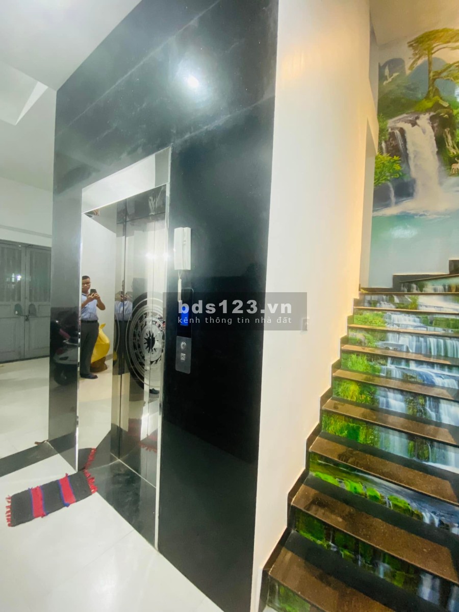 Siêu phẩm Cổ Nhuế mặt tiền 10m lô góc thang máy gara kinh doanh đỉnh giá bán 14.5 tỷ