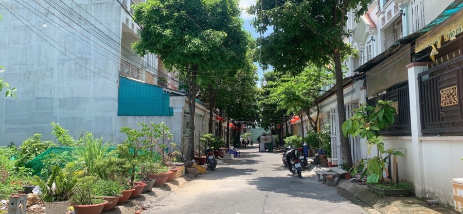 Bán Đất Ấp Tiền Lân Bà Điểm Hóc Môn Hẻm Xe Tải 200m2 Full Thổ Chỉ 7 Tỷ 500