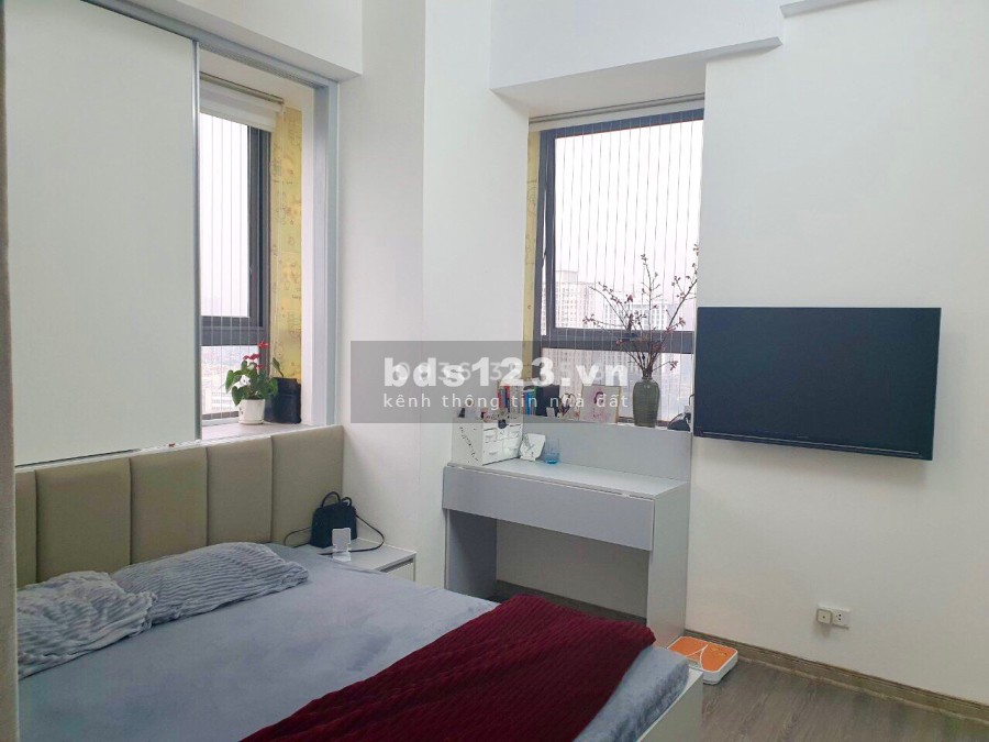 Cần bán Căn hộ 81m2 toà D chung cư VOV Mễ Trì Plaza đã làm nội thất siêu đẹp, sổ đỏ chính chủ