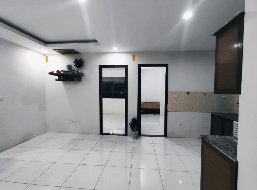 Giá Tốt! Bán căn hộ CC ở The Vesta 74m2 3PN SĐCC giá chỉ 1300 triệu LH: 0378447658