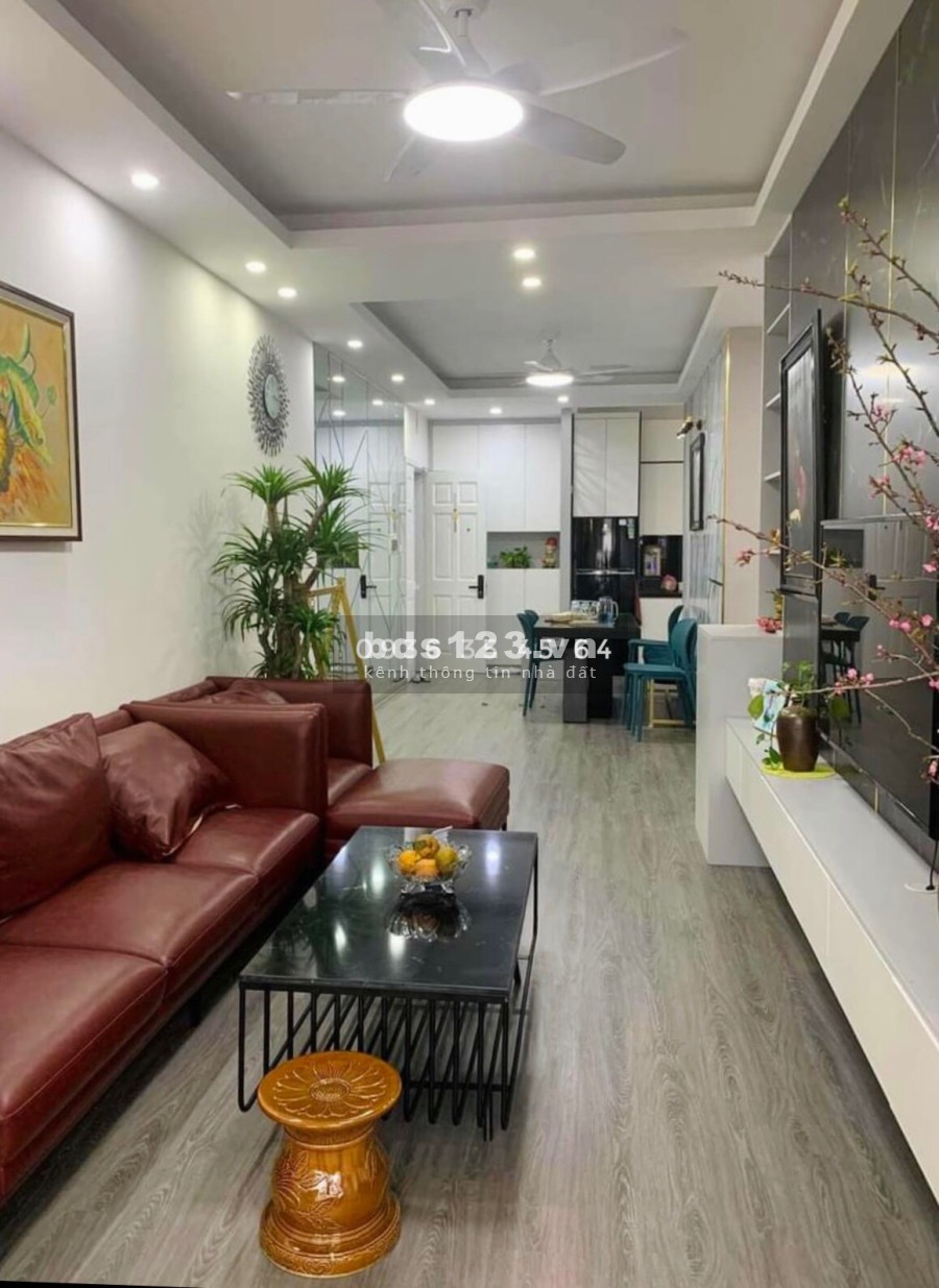 Cần bán Căn hộ 81m2 toà D chung cư VOV Mễ Trì Plaza đã làm nội thất siêu đẹp, sổ đỏ chính chủ
